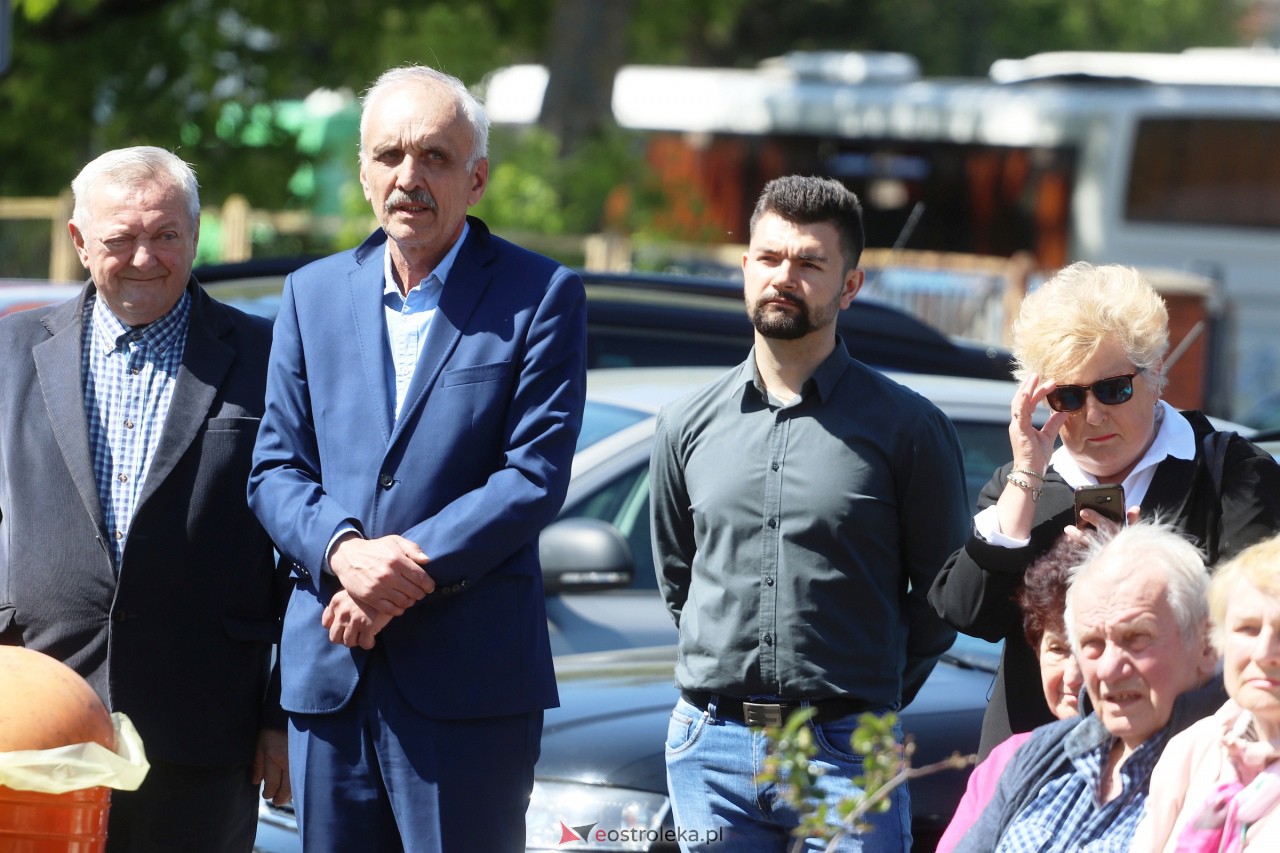 Uroczyste odsłonięcie tablicy upamiętniającej doktora Józefa Psarskiego [10.05.2023] - zdjęcie #92 - eOstroleka.pl