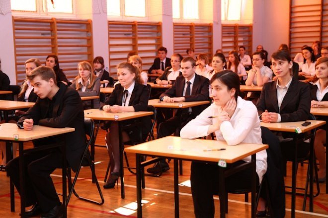 Matura polski I lo (04-05.2011) - zdjęcie #13 - eOstroleka.pl