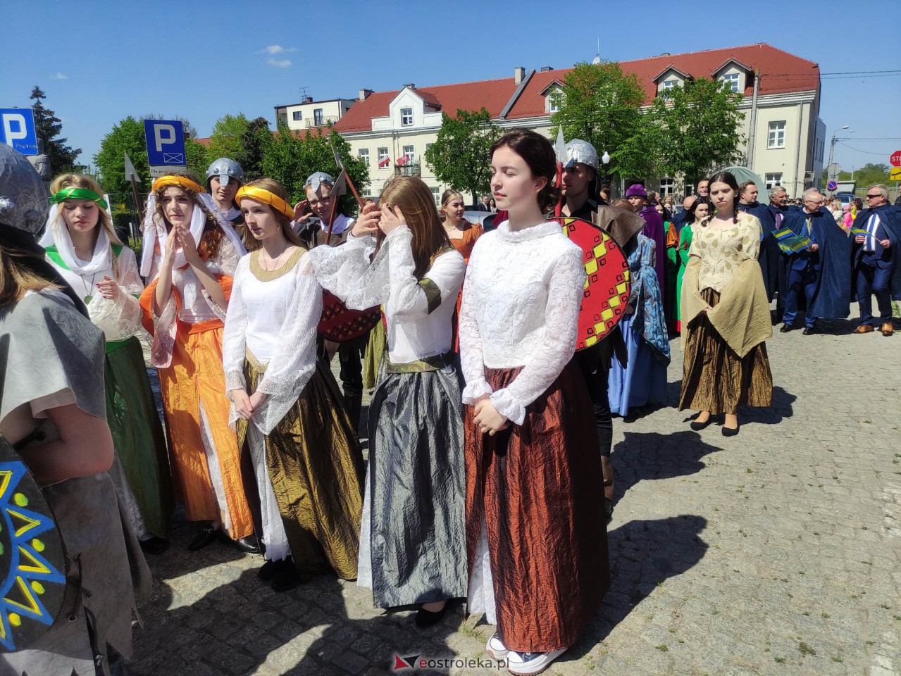 Parada historyczna z okazji 650-lecia miasta [12.05.2023] - zdjęcie #345 - eOstroleka.pl