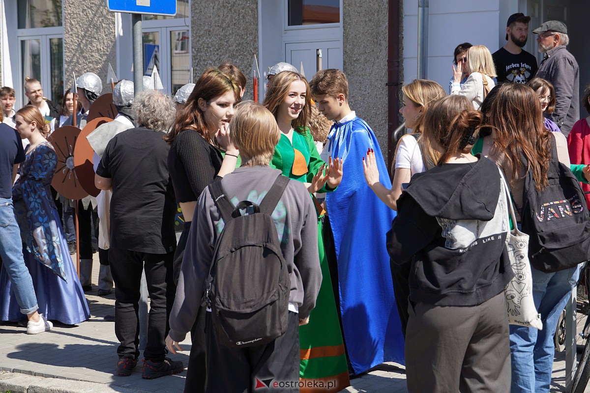 Parada historyczna z okazji 650-lecia miasta [12.05.2023] - zdjęcie #245 - eOstroleka.pl