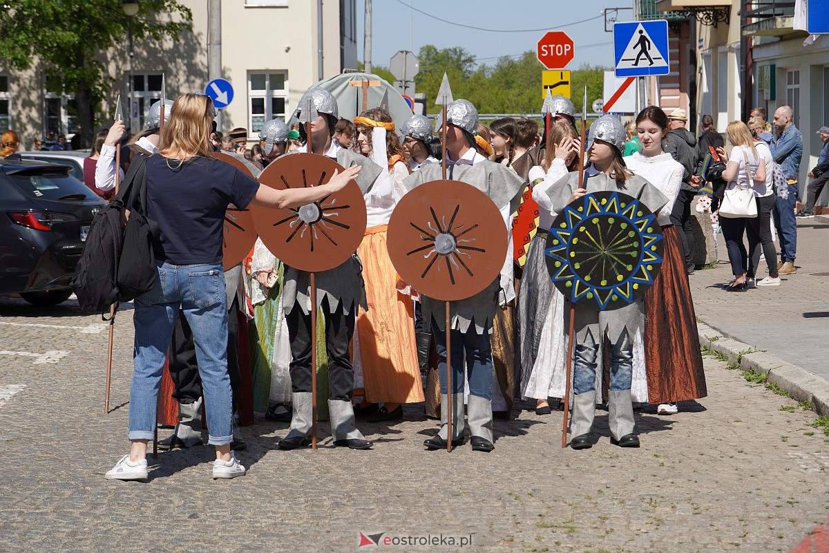 Parada historyczna z okazji 650-lecia miasta [12.05.2023] - zdjęcie #173 - eOstroleka.pl
