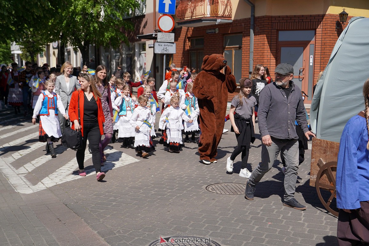 Parada historyczna z okazji 650-lecia miasta [12.05.2023] - zdjęcie #178 - eOstroleka.pl