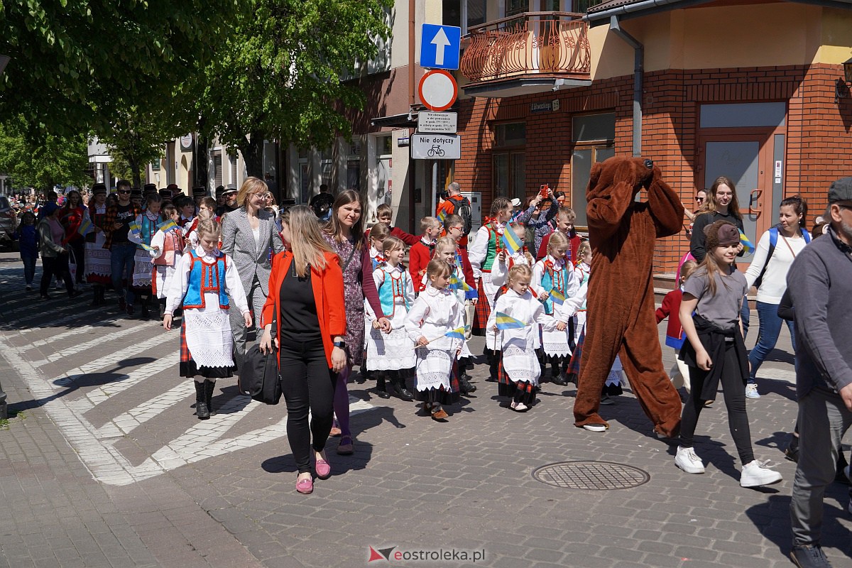 Parada historyczna z okazji 650-lecia miasta [12.05.2023] - zdjęcie #176 - eOstroleka.pl