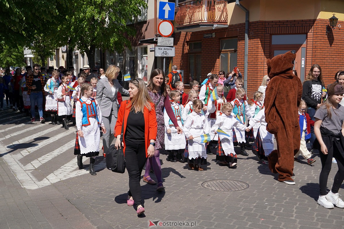 Parada historyczna z okazji 650-lecia miasta [12.05.2023] - zdjęcie #174 - eOstroleka.pl