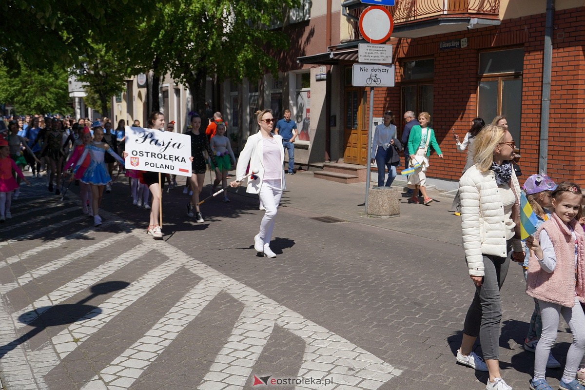 Parada historyczna z okazji 650-lecia miasta [12.05.2023] - zdjęcie #105 - eOstroleka.pl