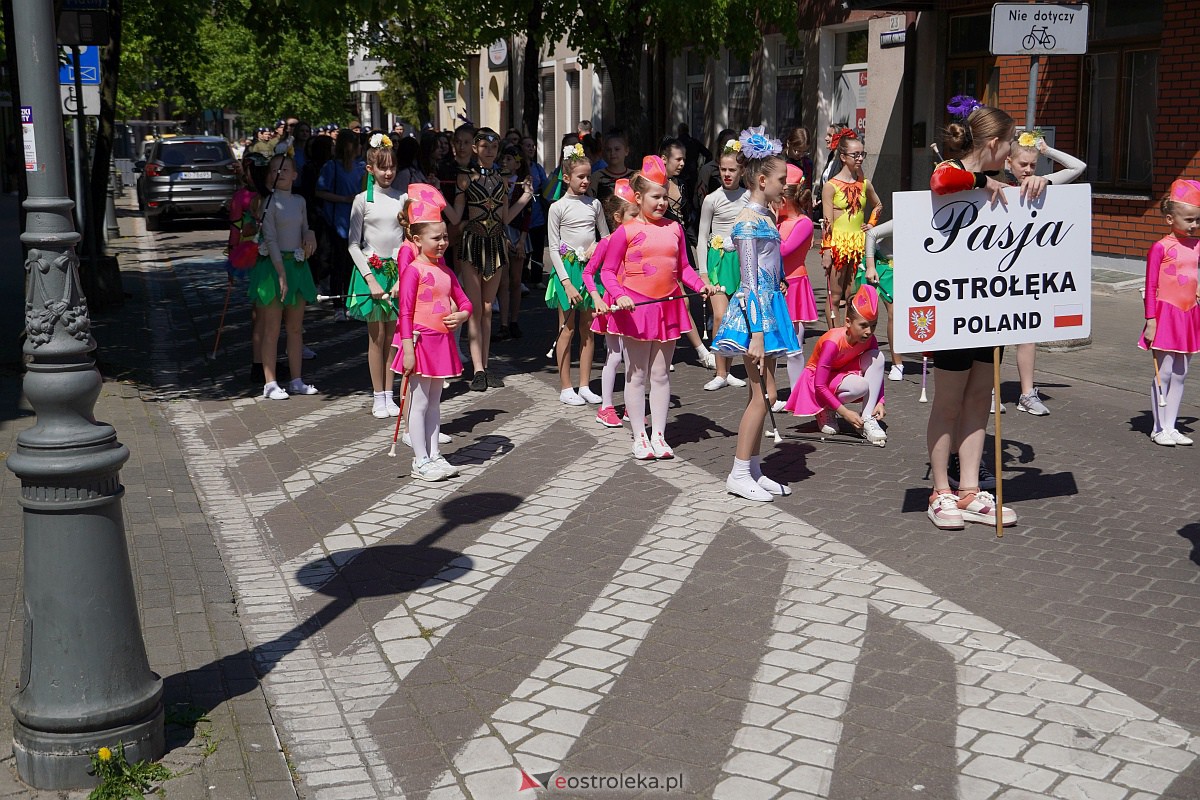 Parada historyczna z okazji 650-lecia miasta [12.05.2023] - zdjęcie #95 - eOstroleka.pl