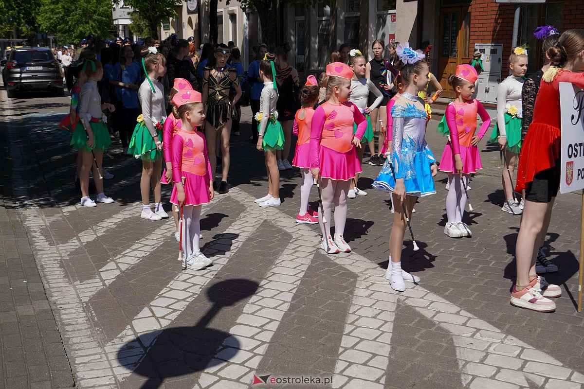 Parada historyczna z okazji 650-lecia miasta [12.05.2023] - zdjęcie #87 - eOstroleka.pl