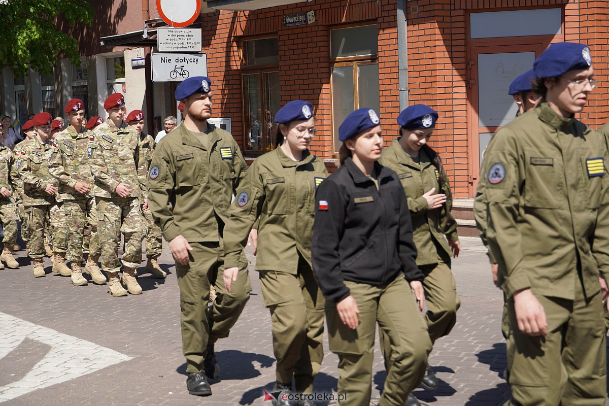 Parada historyczna z okazji 650-lecia miasta [12.05.2023] - zdjęcie #43 - eOstroleka.pl