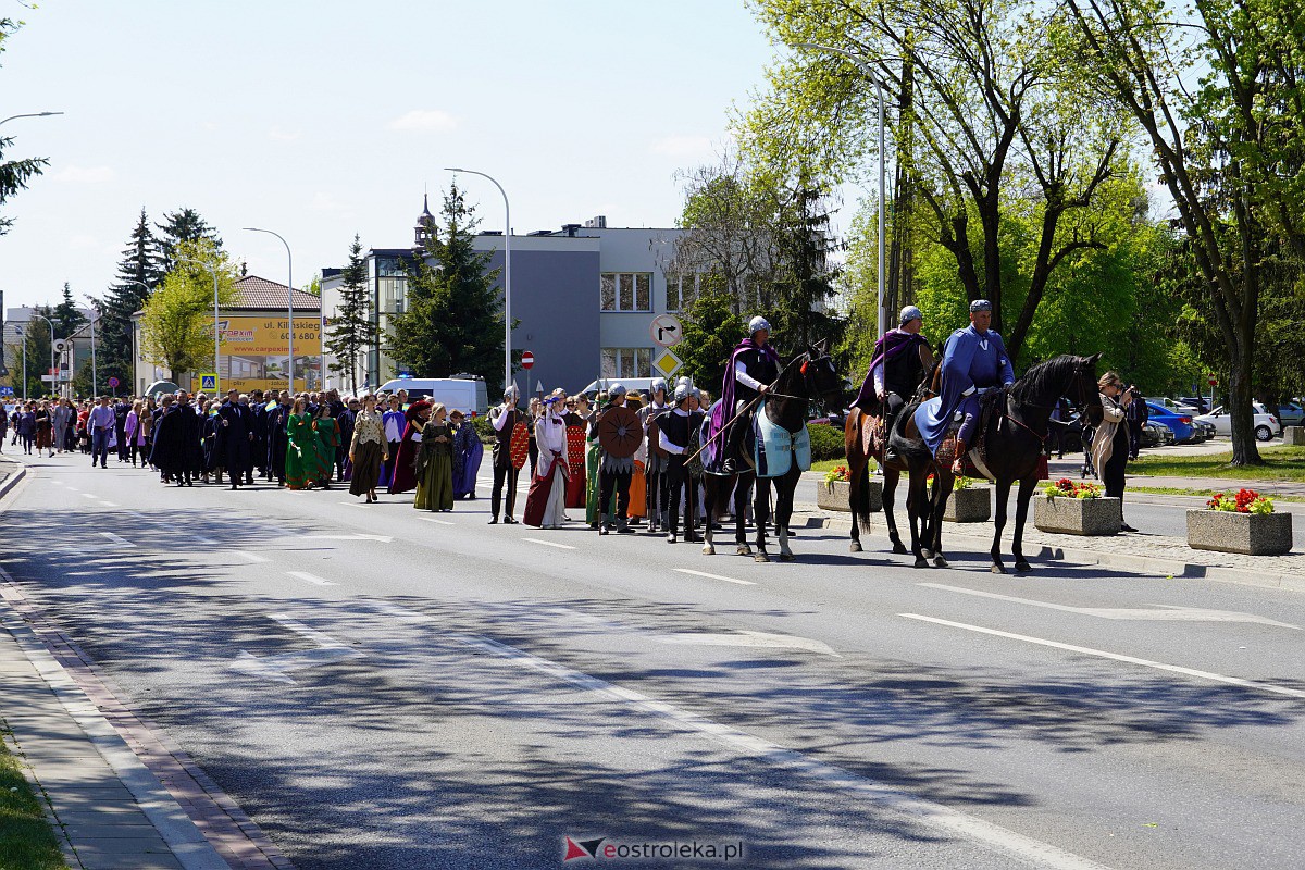 Parada historyczna z okazji 650-lecia miasta [12.05.2023] - zdjęcie #157 - eOstroleka.pl