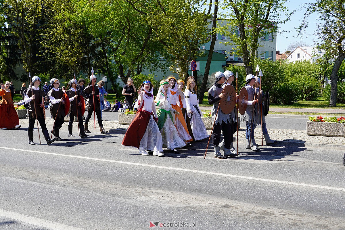 Parada historyczna z okazji 650-lecia miasta [12.05.2023] - zdjęcie #147 - eOstroleka.pl