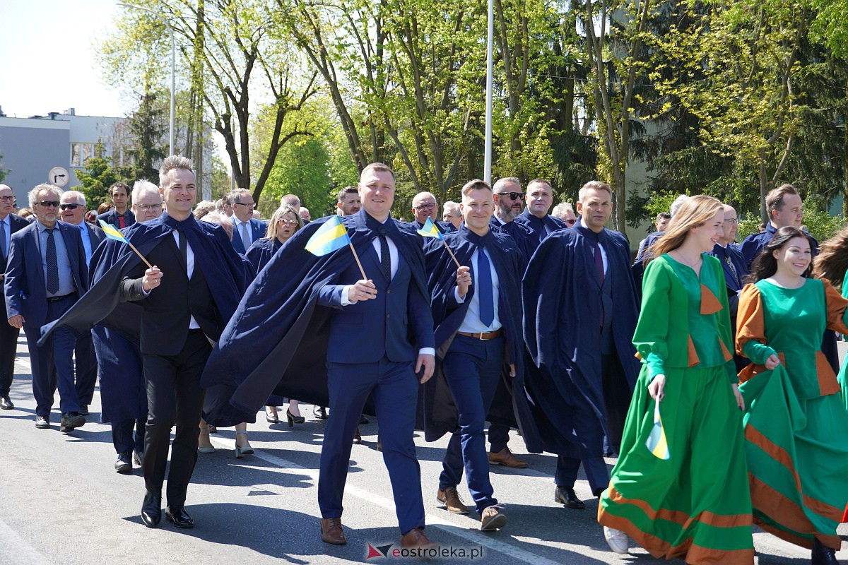 Parada historyczna z okazji 650-lecia miasta [12.05.2023] - zdjęcie #127 - eOstroleka.pl