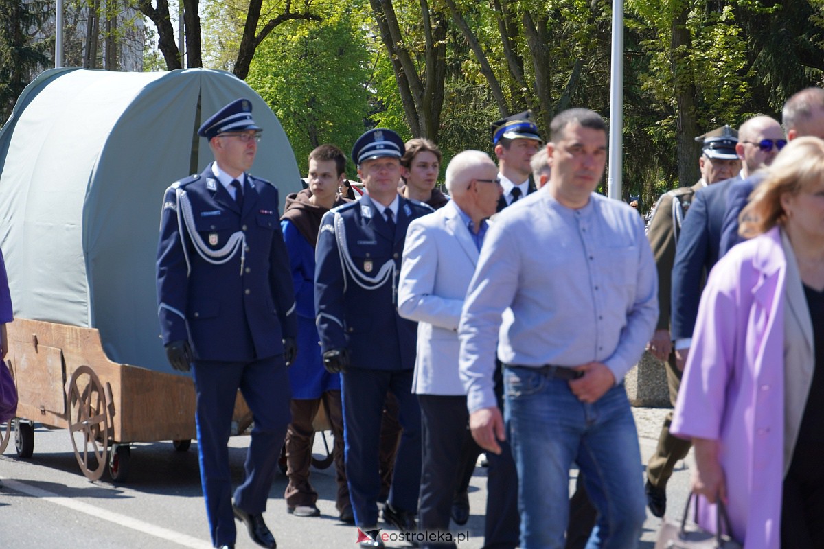 Parada historyczna z okazji 650-lecia miasta [12.05.2023] - zdjęcie #104 - eOstroleka.pl