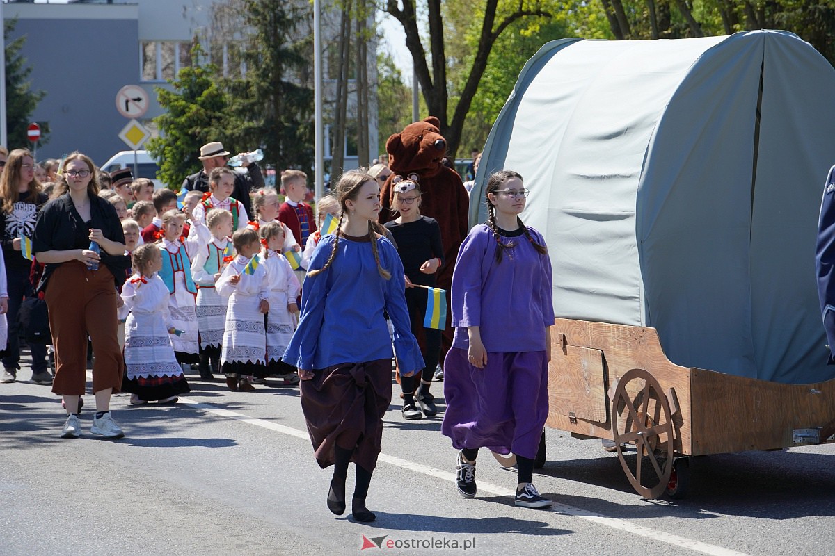 Parada historyczna z okazji 650-lecia miasta [12.05.2023] - zdjęcie #102 - eOstroleka.pl