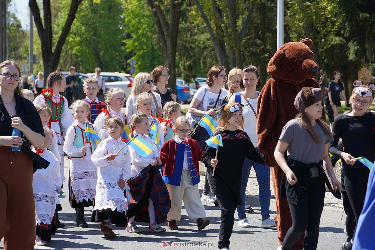 Parada historyczna z okazji 650-lecia miasta [12.05.2023] - zdjęcie #96 - eOstroleka.pl