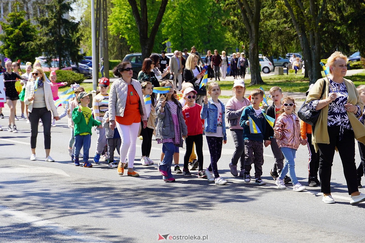 Parada historyczna z okazji 650-lecia miasta [12.05.2023] - zdjęcie #76 - eOstroleka.pl