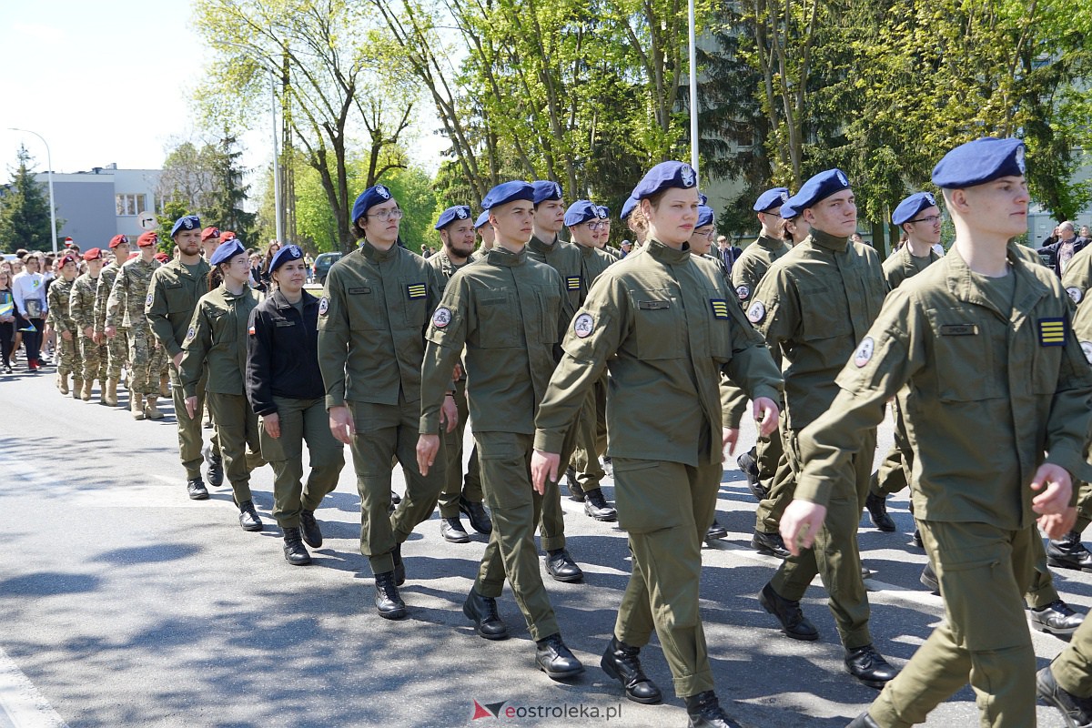 Parada historyczna z okazji 650-lecia miasta [12.05.2023] - zdjęcie #62 - eOstroleka.pl