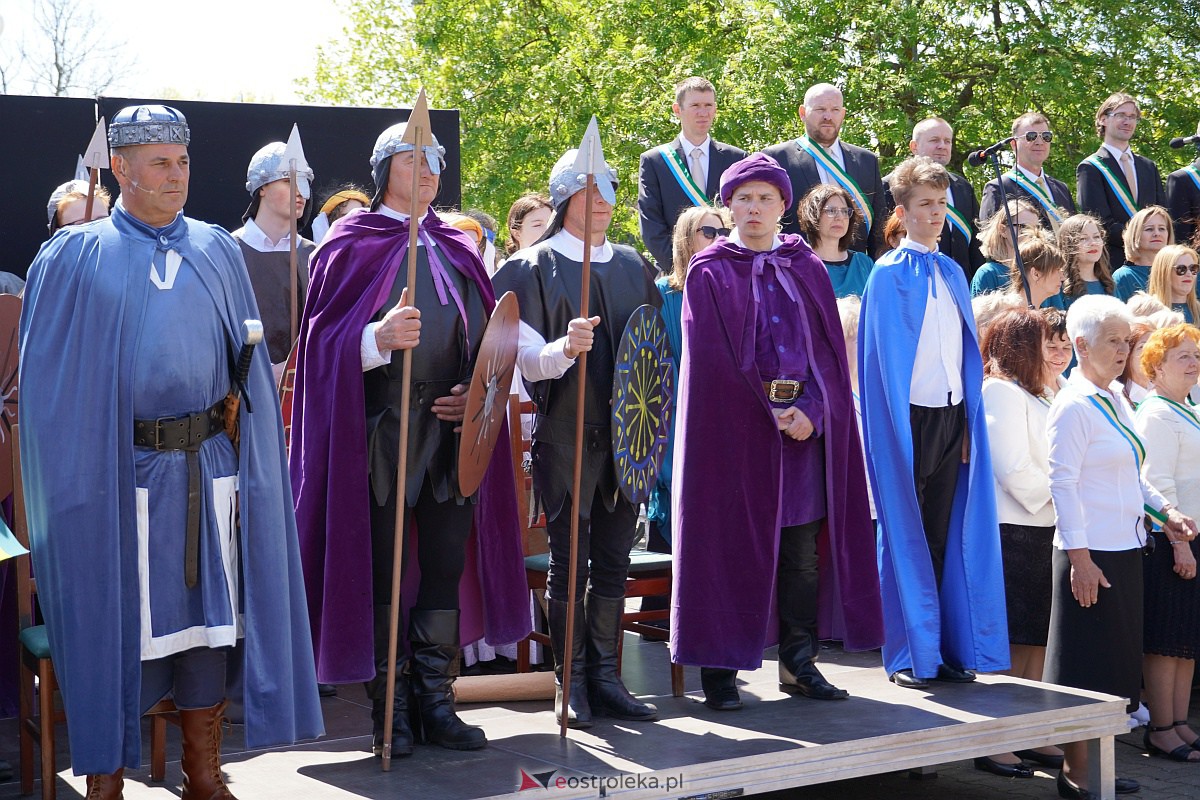 650-lecie Ostrołęki: Inscenizacja nadania praw miejskich w 1373 roku [12.05.2023] - zdjęcie #2 - eOstroleka.pl