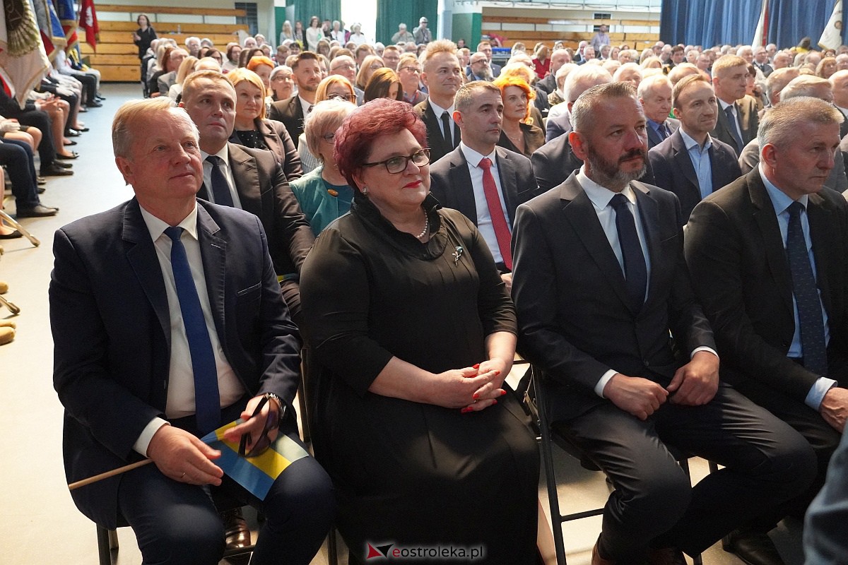 Uroczysta sesja Rady Miasta z okazji 650-lecia Ostrołęki [12.05.2023] - zdjęcie #3 - eOstroleka.pl