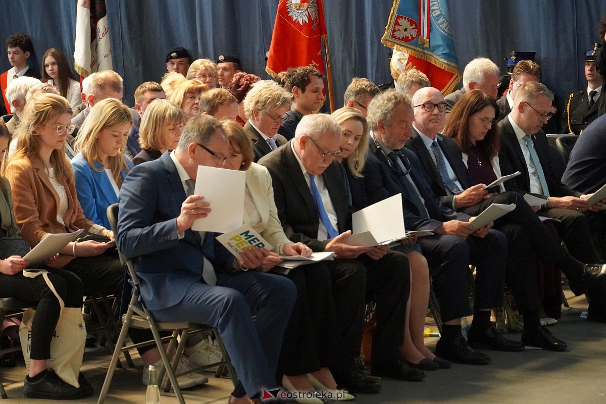 Uroczysta sesja Rady Miasta z okazji 650-lecia Ostrołęki [12.05.2023] - zdjęcie #21 - eOstroleka.pl