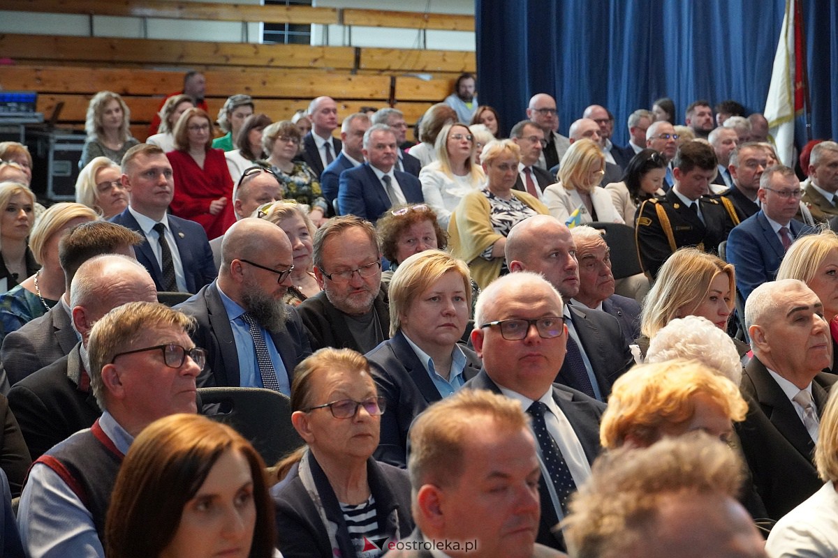 Uroczysta sesja Rady Miasta z okazji 650-lecia Ostrołęki [12.05.2023] - zdjęcie #98 - eOstroleka.pl