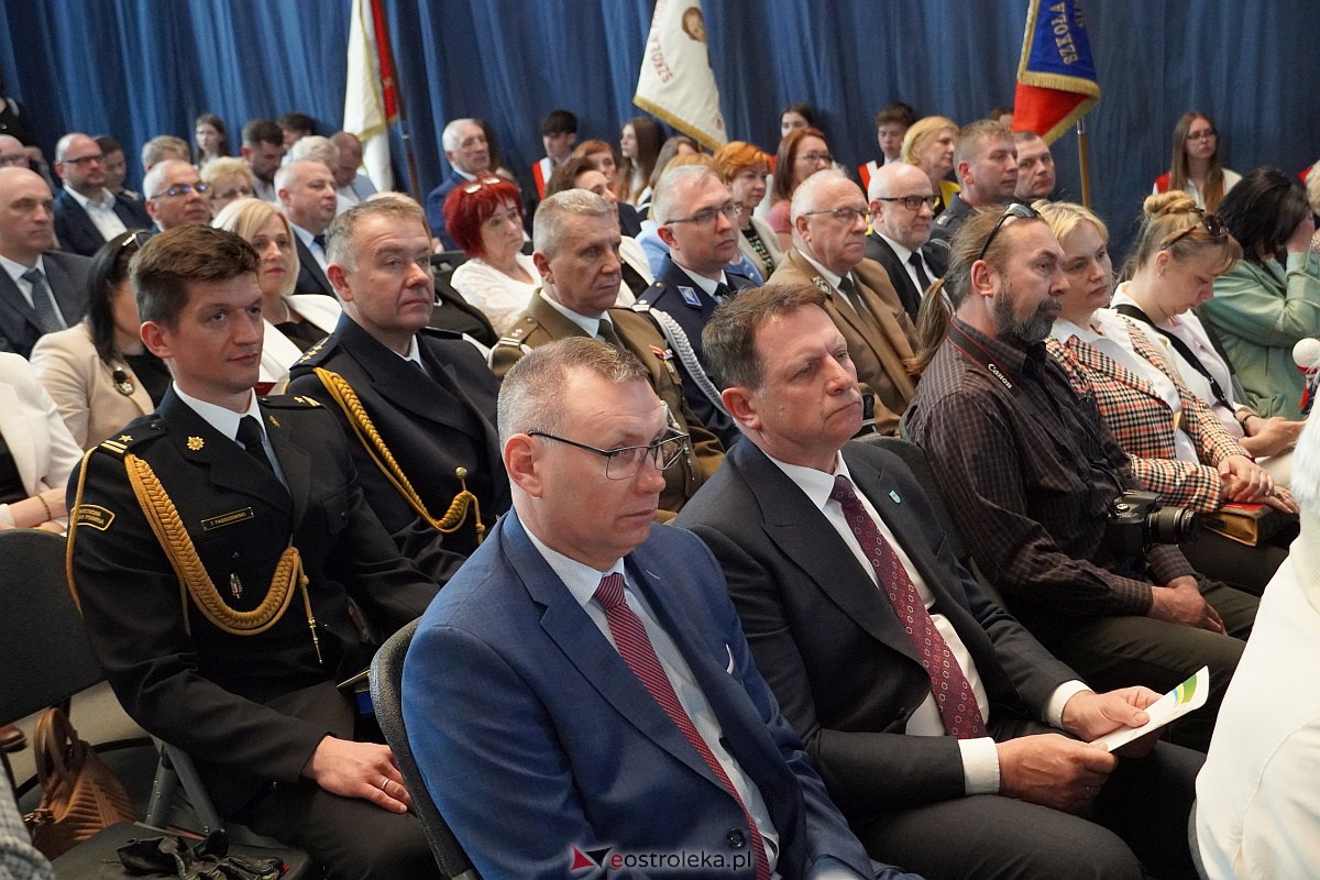 Uroczysta sesja Rady Miasta z okazji 650-lecia Ostrołęki [12.05.2023] - zdjęcie #82 - eOstroleka.pl