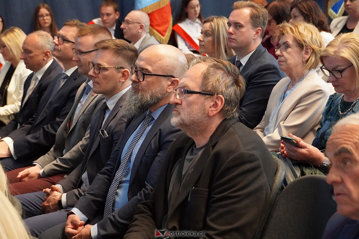 Uroczysta sesja Rady Miasta z okazji 650-lecia Ostrołęki [12.05.2023] - zdjęcie #46 - eOstroleka.pl