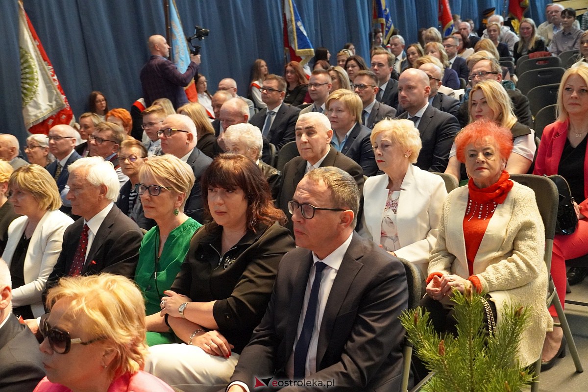 Uroczysta sesja Rady Miasta z okazji 650-lecia Ostrołęki [12.05.2023] - zdjęcie #56 - eOstroleka.pl