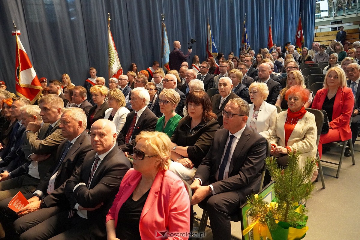 Uroczysta sesja Rady Miasta z okazji 650-lecia Ostrołęki [12.05.2023] - zdjęcie #67 - eOstroleka.pl