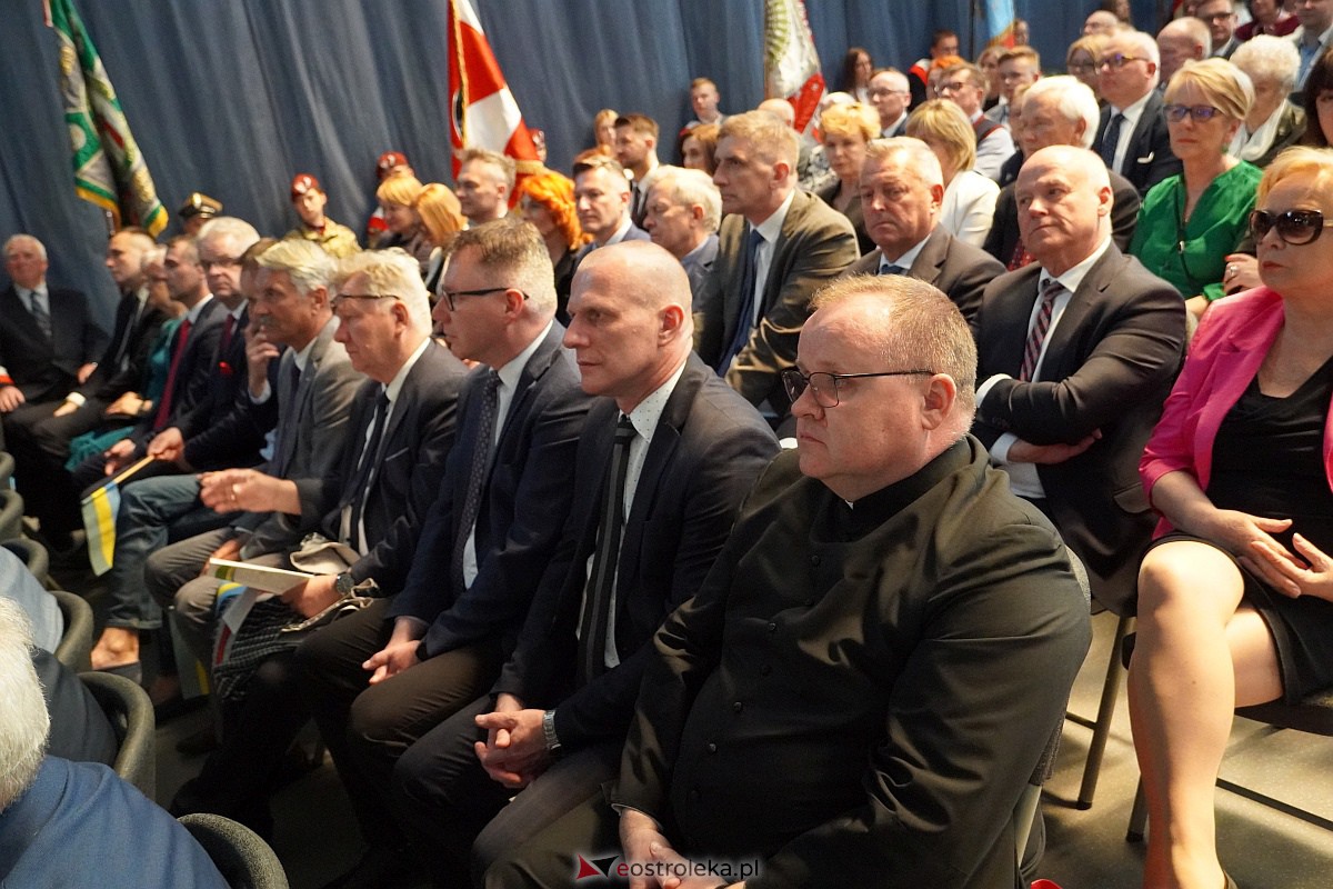 Uroczysta sesja Rady Miasta z okazji 650-lecia Ostrołęki [12.05.2023] - zdjęcie #59 - eOstroleka.pl