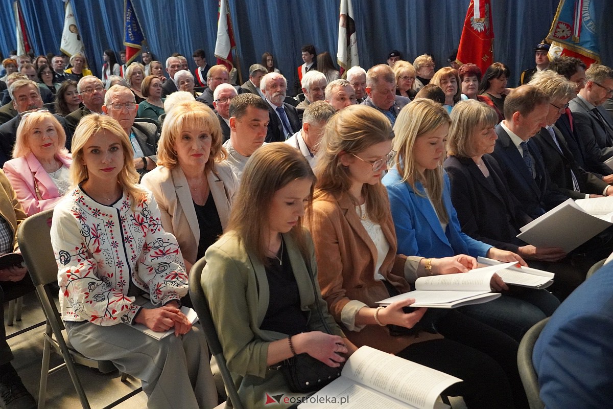 Uroczysta sesja Rady Miasta z okazji 650-lecia Ostrołęki [12.05.2023] - zdjęcie #61 - eOstroleka.pl