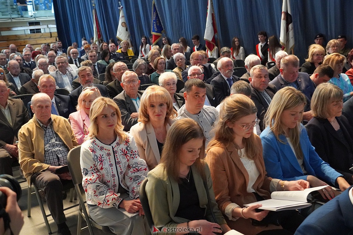 Uroczysta sesja Rady Miasta z okazji 650-lecia Ostrołęki [12.05.2023] - zdjęcie #60 - eOstroleka.pl