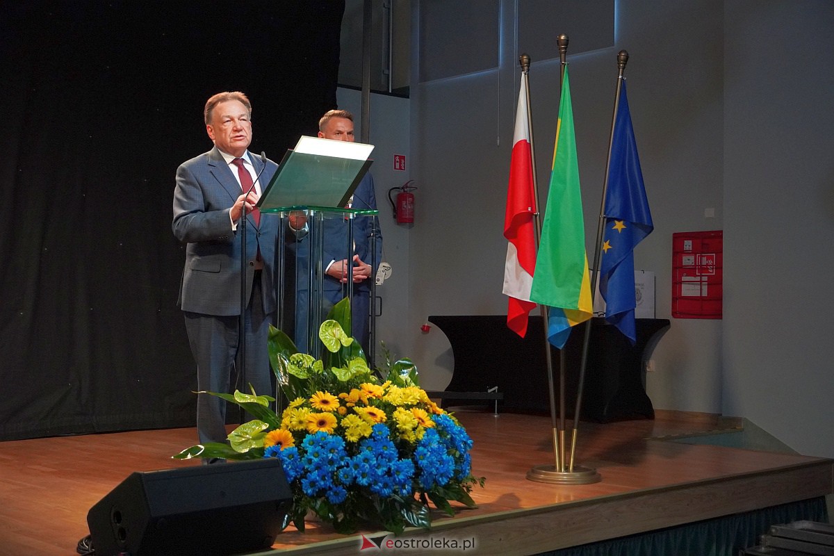 Uroczysta sesja Rady Miasta z okazji 650-lecia Ostrołęki [12.05.2023] - zdjęcie #25 - eOstroleka.pl