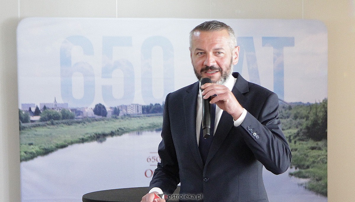 Uroczysty bankiet z okazji 650-lecia Ostrołęki. Wśród gości delegacje z Niemczech, Litwy i Ukrainy [12.05.2023] - zdjęcie #1 - eOstroleka.pl