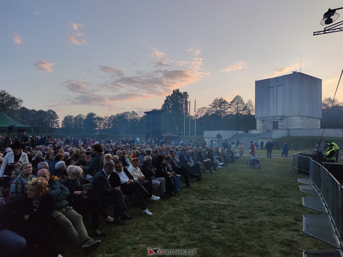 Kantata Poczówki znad Narwi na Fortach Bema [12.05.2023] - zdjęcie #143 - eOstroleka.pl