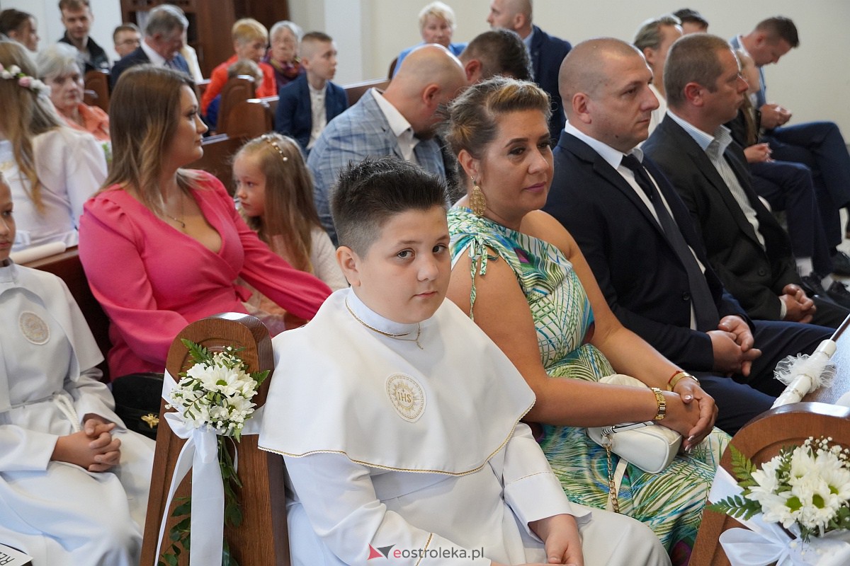 Pierwsza Komunia Święta. Parafia pw. św. Franciszka z Asyżu w Ostrołęce [13.05.2023] - zdjęcie #16 - eOstroleka.pl