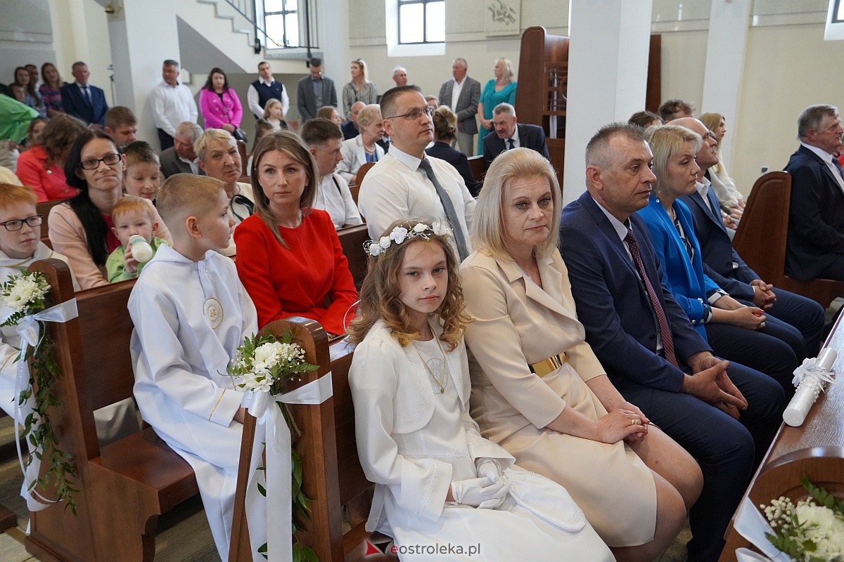 Pierwsza Komunia Święta. Parafia pw. św. Franciszka z Asyżu w Ostrołęce [13.05.2023] - zdjęcie #10 - eOstroleka.pl