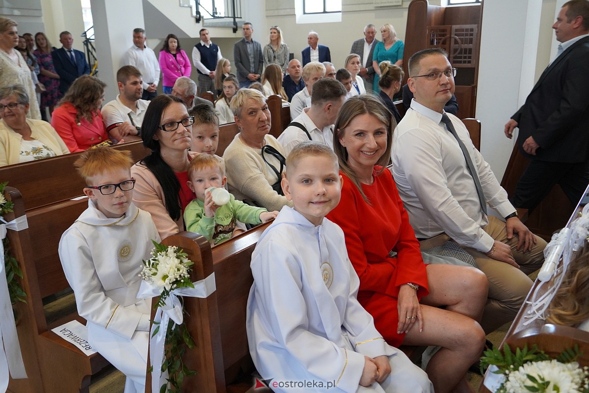 Pierwsza Komunia Święta. Parafia pw. św. Franciszka z Asyżu w Ostrołęce [13.05.2023] - zdjęcie #9 - eOstroleka.pl