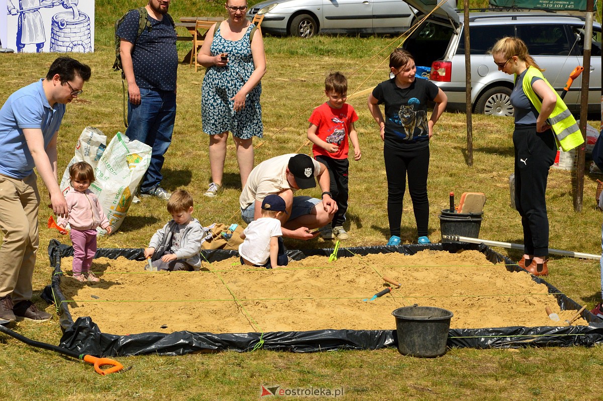 Piknik historyczny na grodzisku w Ostrołęce [13.05.2023] - zdjęcie #40 - eOstroleka.pl