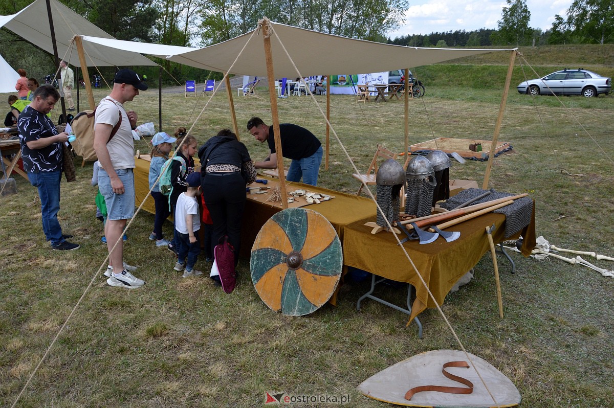 Piknik historyczny na grodzisku w Ostrołęce [13.05.2023] - zdjęcie #71 - eOstroleka.pl