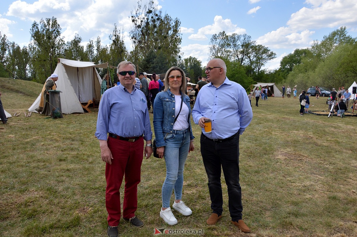 Piknik historyczny na grodzisku w Ostrołęce [13.05.2023] - zdjęcie #76 - eOstroleka.pl