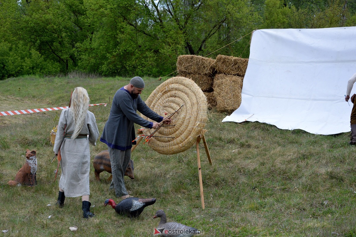 Piknik historyczny na grodzisku w Ostrołęce [13.05.2023] - zdjęcie #92 - eOstroleka.pl