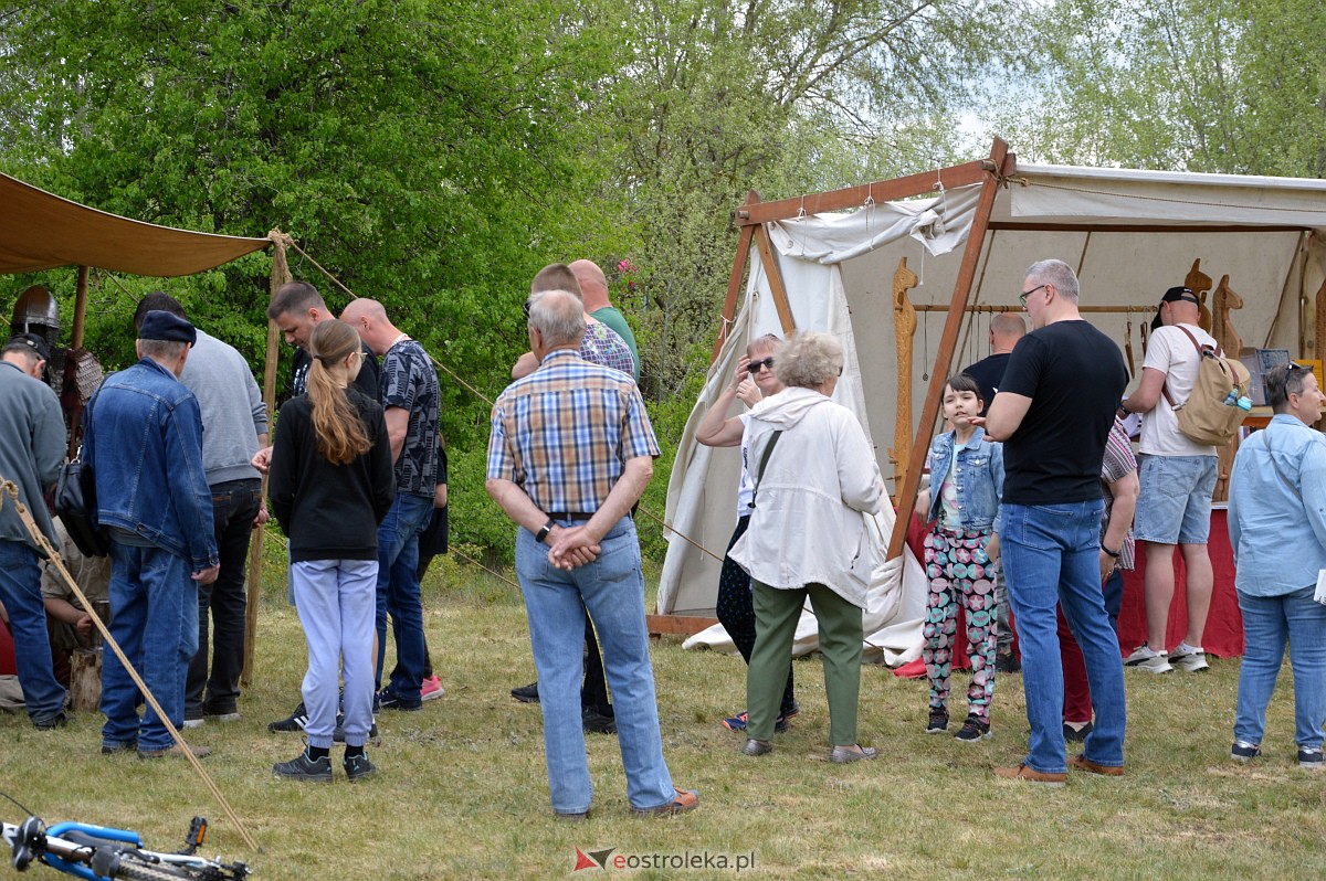 Piknik historyczny na grodzisku w Ostrołęce [13.05.2023] - zdjęcie #112 - eOstroleka.pl