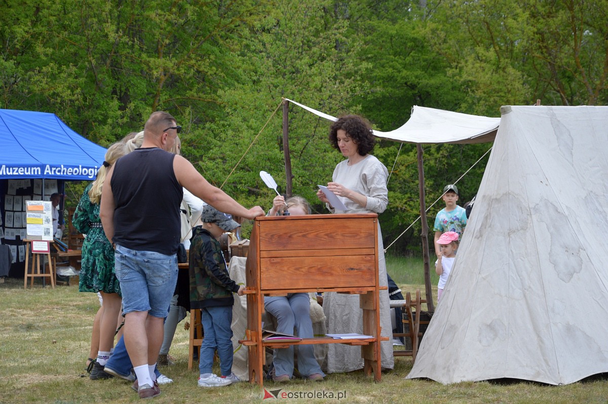 Piknik historyczny na grodzisku w Ostrołęce [13.05.2023] - zdjęcie #114 - eOstroleka.pl