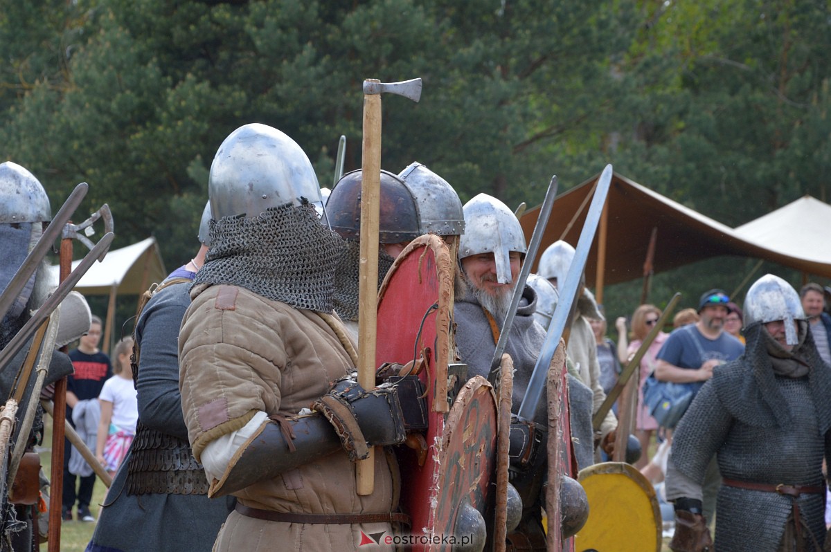 Piknik historyczny na grodzisku w Ostrołęce [13.05.2023] - zdjęcie #107 - eOstroleka.pl