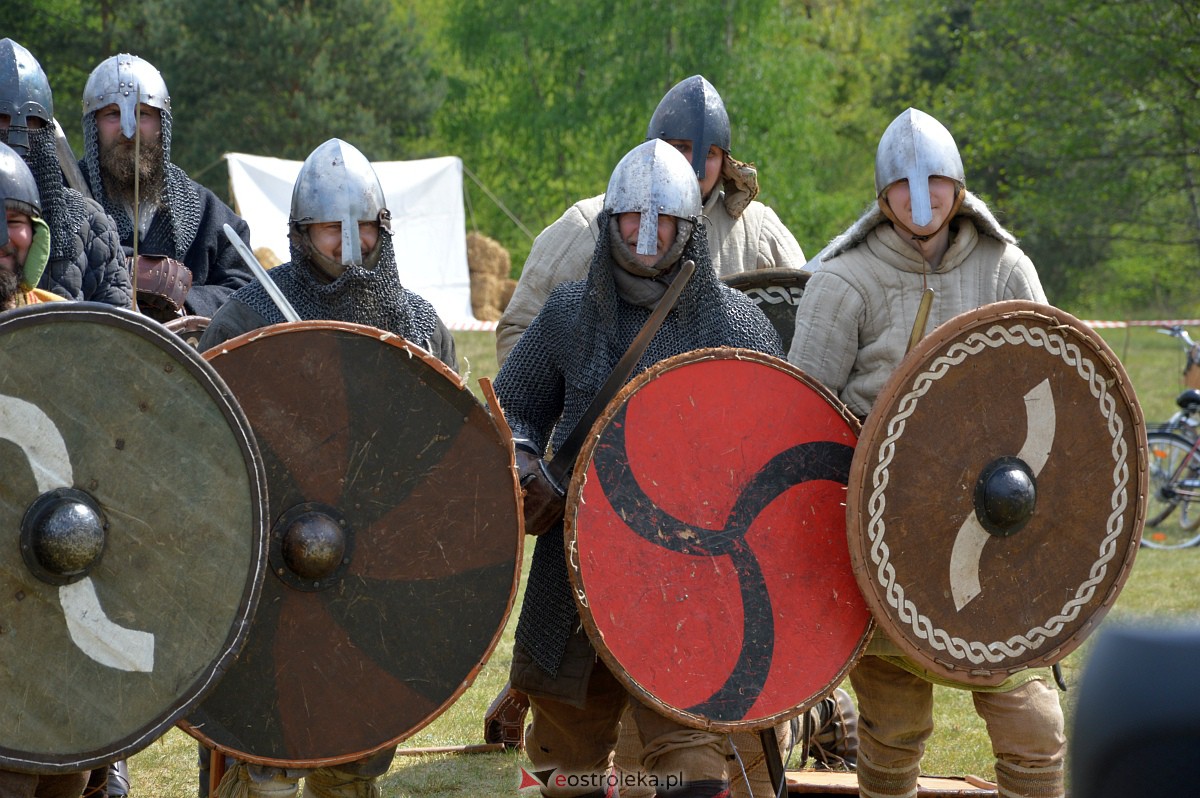 Piknik historyczny na grodzisku w Ostrołęce [13.05.2023] - zdjęcie #117 - eOstroleka.pl