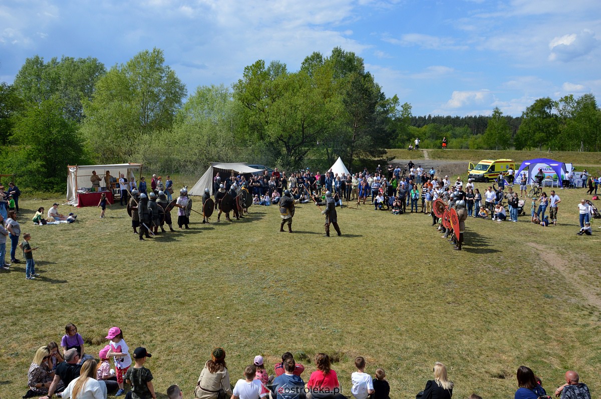 Piknik historyczny na grodzisku w Ostrołęce [13.05.2023] - zdjęcie #133 - eOstroleka.pl