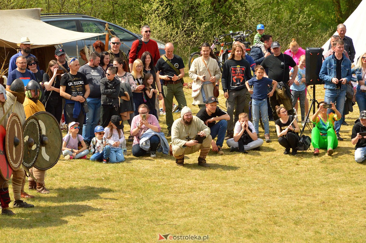 Piknik historyczny na grodzisku w Ostrołęce [13.05.2023] - zdjęcie #141 - eOstroleka.pl