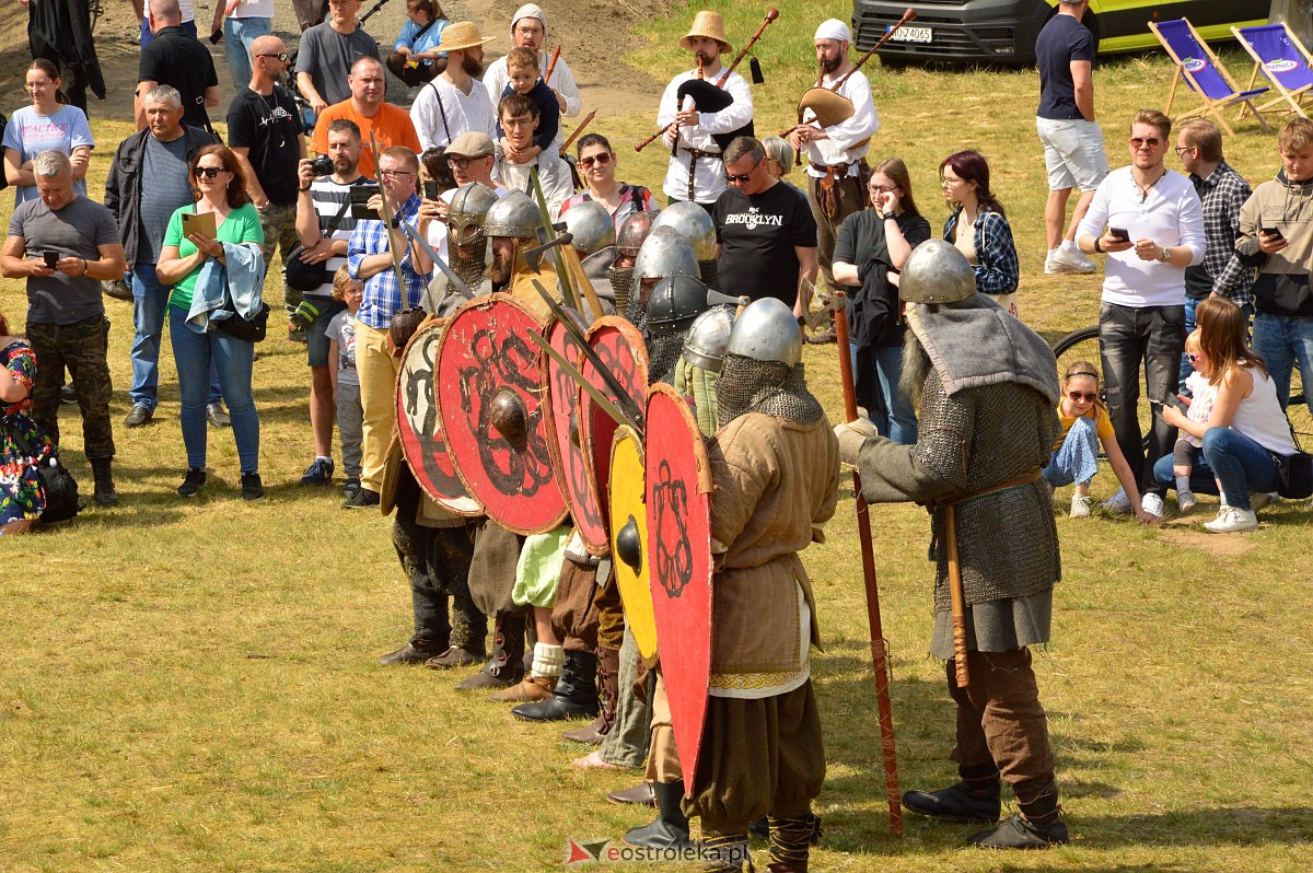 Piknik historyczny na grodzisku w Ostrołęce [13.05.2023] - zdjęcie #142 - eOstroleka.pl