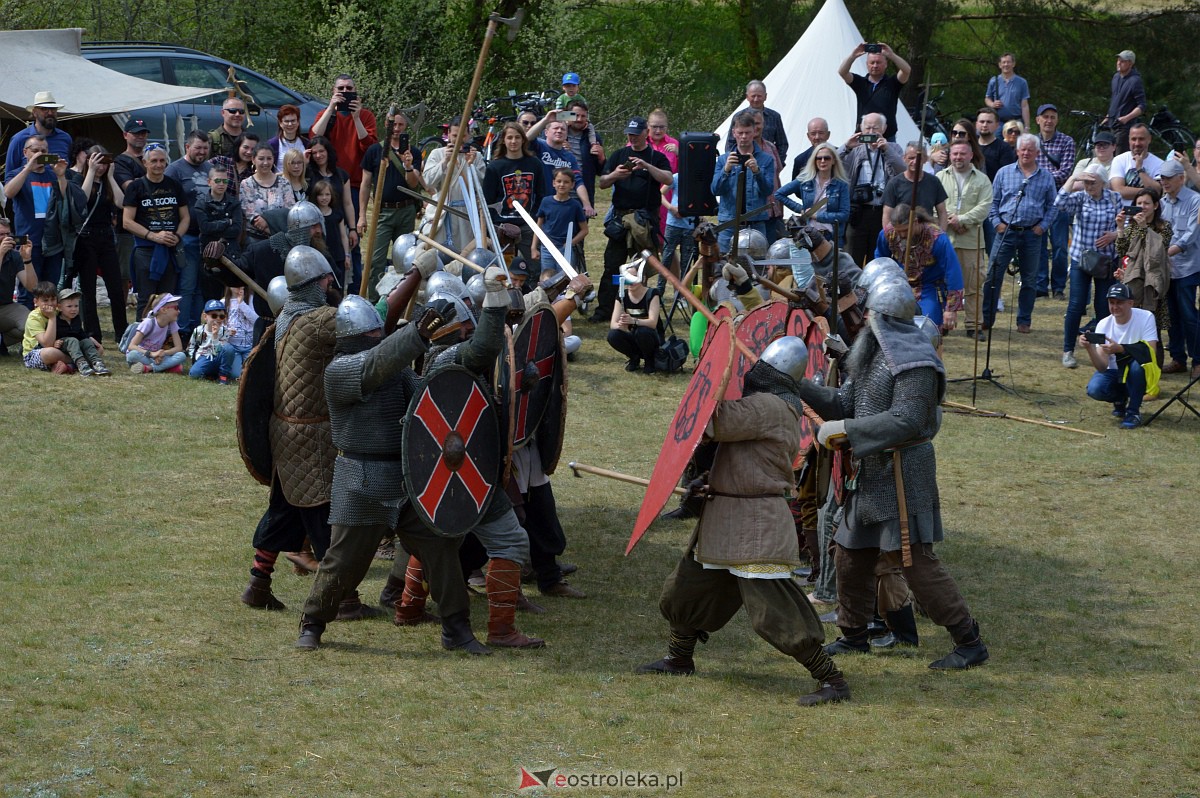 Piknik historyczny na grodzisku w Ostrołęce [13.05.2023] - zdjęcie #145 - eOstroleka.pl