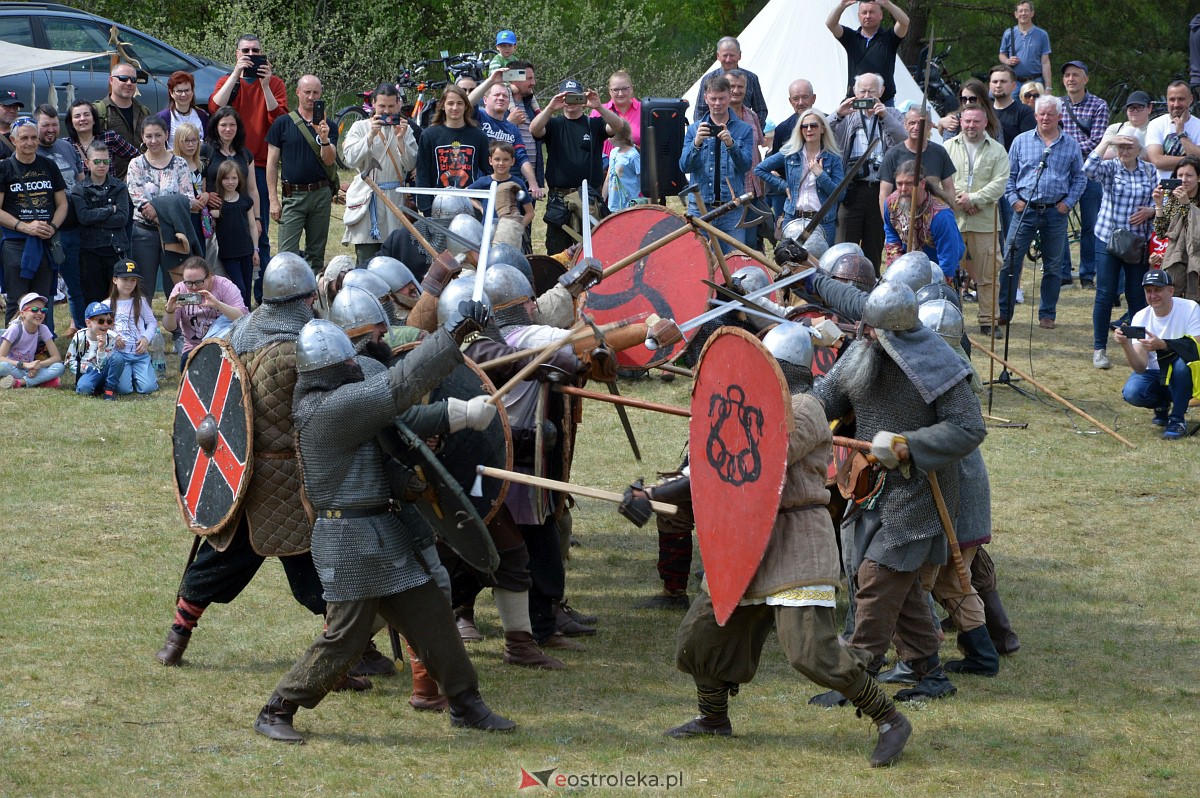 Piknik historyczny na grodzisku w Ostrołęce [13.05.2023] - zdjęcie #148 - eOstroleka.pl